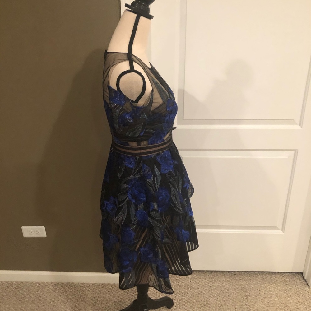 Marches Notte dress - Picture 4 of 8